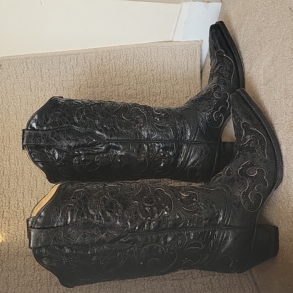 Corral Boots size 8